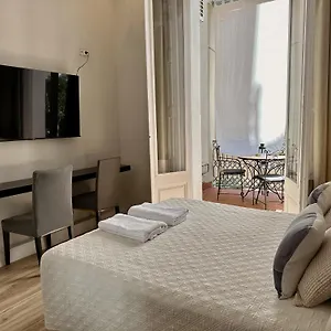2* Affittacamere Casa Consell Gran Via,