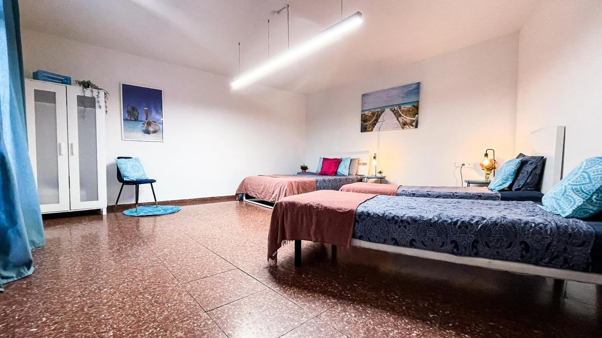 Hostel By Cathedral Rooms Barcelona Spanyolország